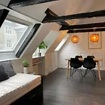 Apartman Designer Loft - Direct Marble Church Views *